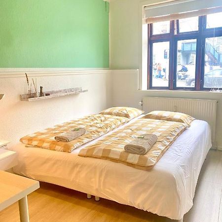 En Lille Hel Lejlighed I Midtbyen - Centralt, Hyggelig Og Taet Pa Alt! Randers Buitenkant foto